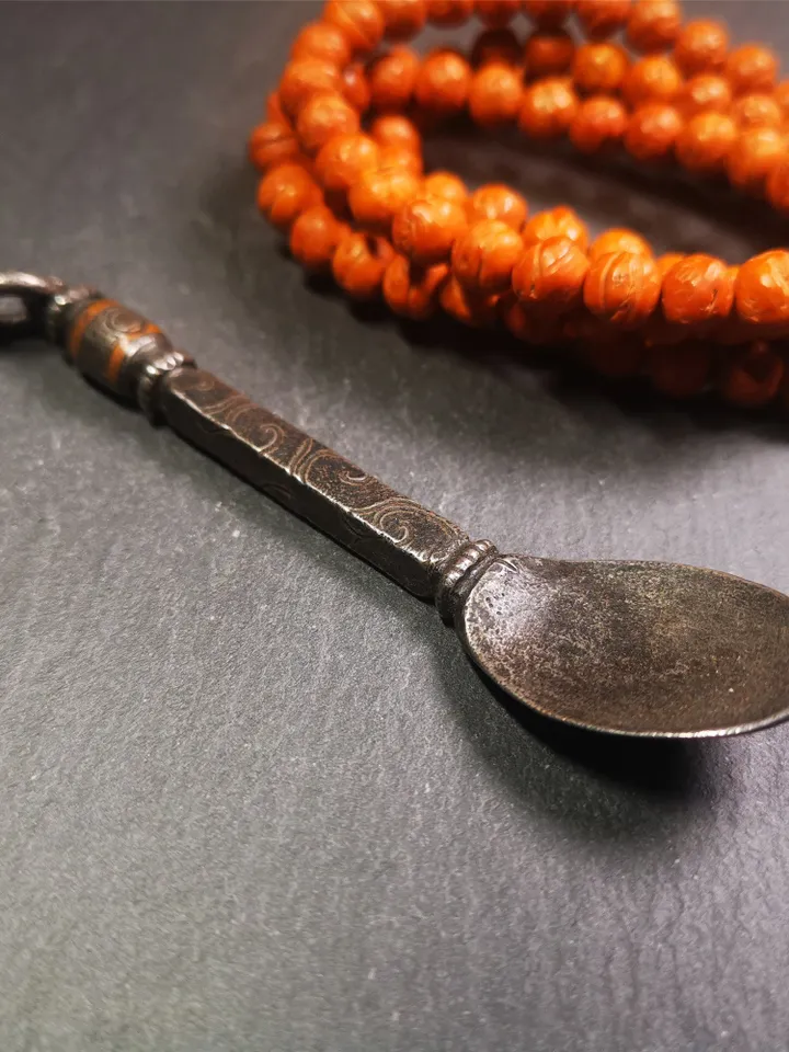 Gandhanra Handmad Tibetan Buddhist Tsog Offering Spoon,Serving Ritual Implement for Worship Ceremony,4.0" Length