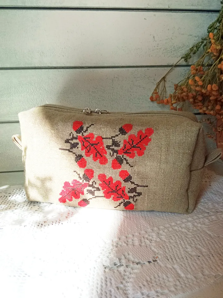 Cosmetic bag or pencil case made of linen with hand embroidery of a traditional Belarusian ornament