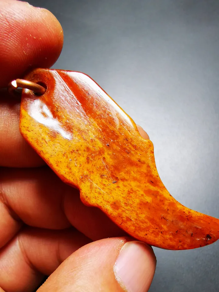Gandhanra Unique Tibetan Yak Bone Carved Ganesha (Elephant God) Amulet Pendant
