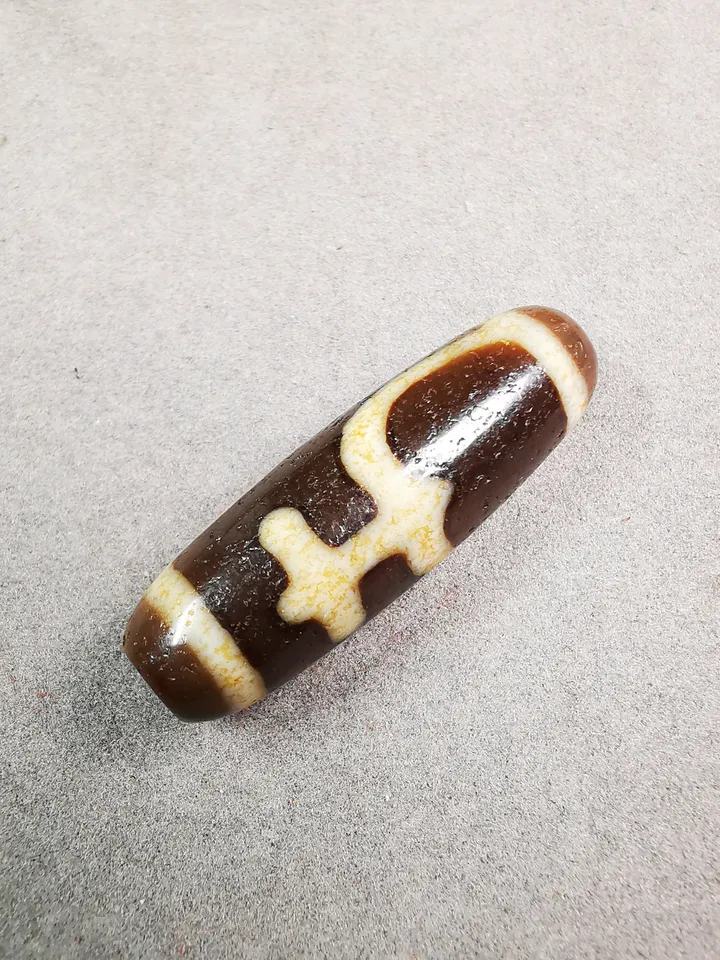 Gandhanra Tibetan Longevity Treasure Vase Dzi Bead,Tibetan Chung,Wealth Amulet,Small Size 36*11 mm