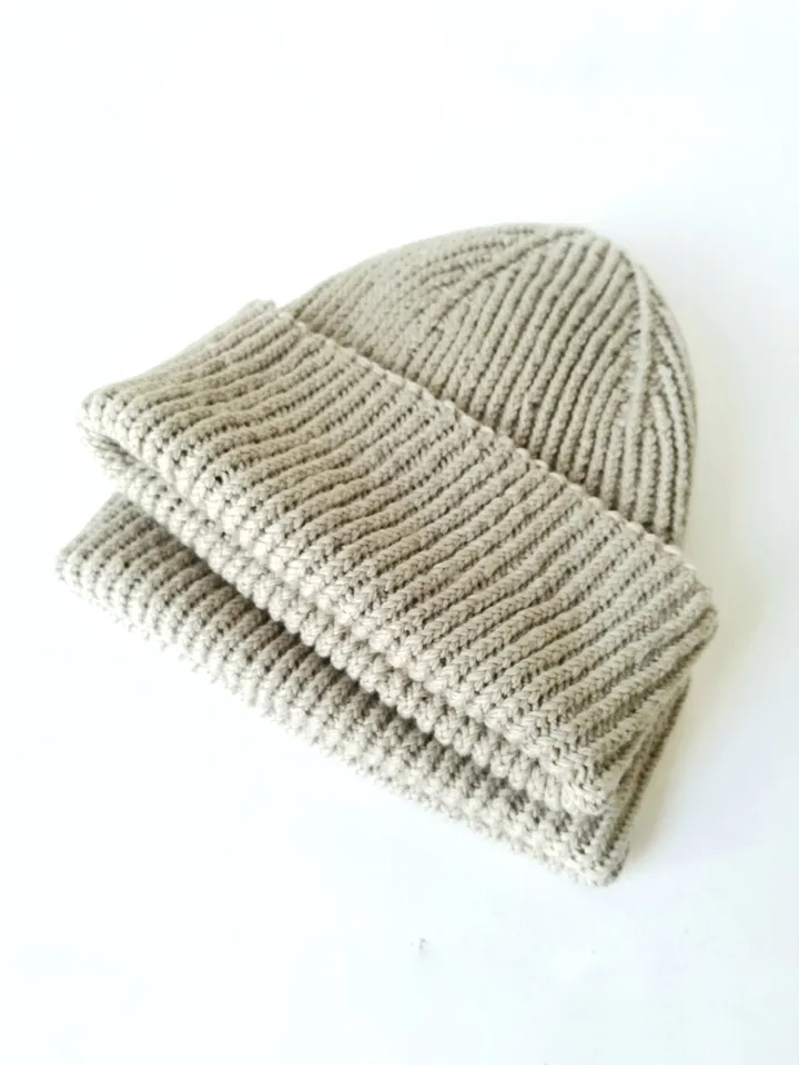Handmade Merino Wool Men's Beanie: Ribbed Knit, Seamless Comfort, Fisherman Style, Cozy and Warm Hat with Fold-up Cuff. FREE SHIPPING!