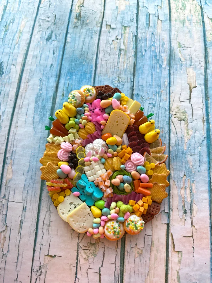 Magnet Miniature Easter Charcuterie Board with Polymer Clay Souvenir