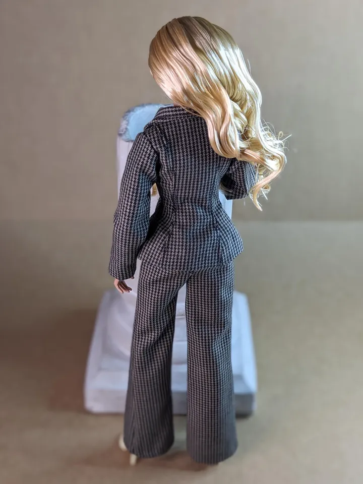 Handmade classic pantsuit for 13-inch fashion female dolls