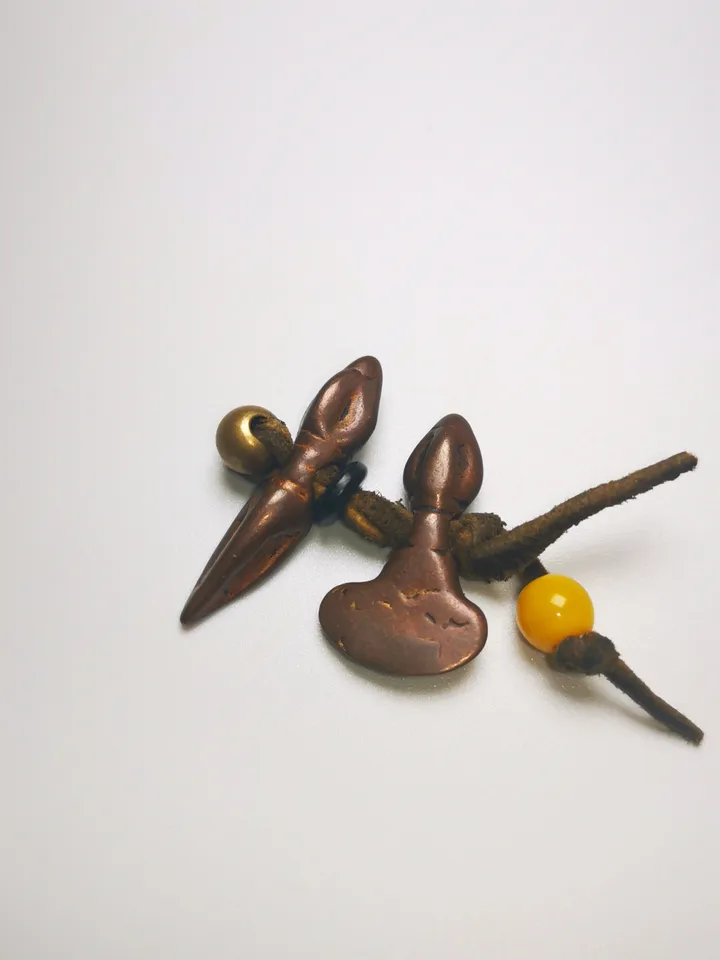 Gandhanra Antique Tibetan Amulet,Mini Kartika(knife of the dakinis) and Kila(Dorje Phurba), for Mala Prayer Beads, 50 Years Old.