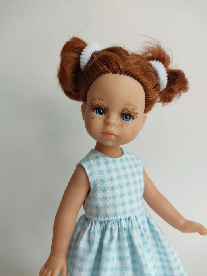 PDF sewing pattern for mini Paola Reina dolls.