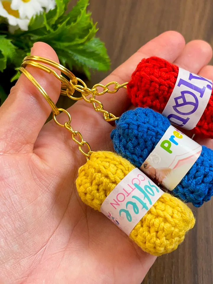 Crochet Keychain Tutorial - Mini Crochet Yarn Ball Ornament for Crochet Lovers - Inspirational Crochet Keychain Ideas
