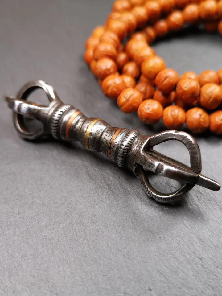 Gandhanra Vintage Five-pronged Vajra Dorje,Tibetan Buddhism (Vajrayana) Ritual Implement,Made of Cold Iron,Inlaid Copper Wire,30 Years Old