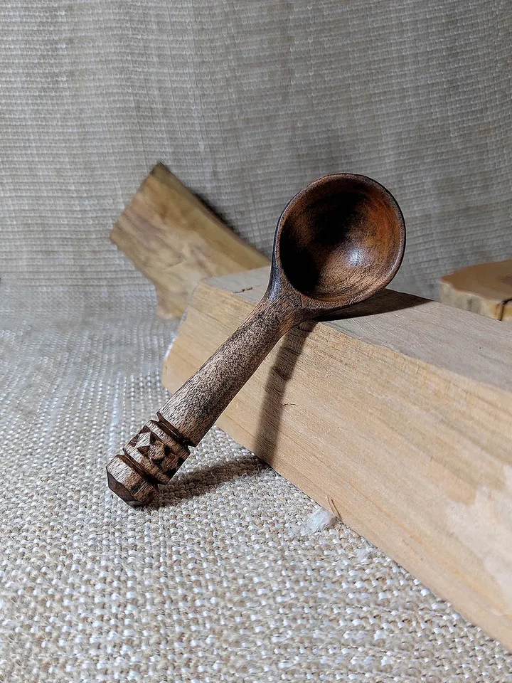 Handmade wooden coffee scoop, tea scoop, measuring spoon, Wooden gift coffee lovers, 9th anniversary willow wood spoon