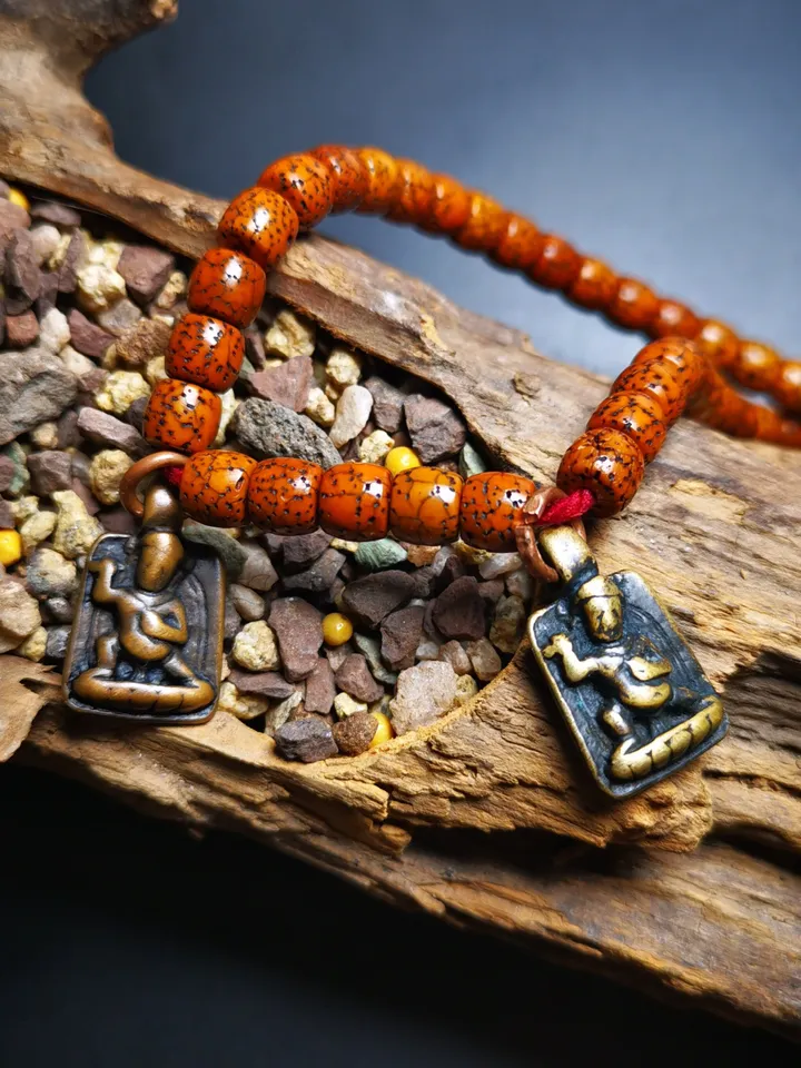 Gandhanra Handmade Vajrapani Tibetan Mala Counter, Mala Pendant,Mantra Dot Prayer Beads Accessories,Made of Brass