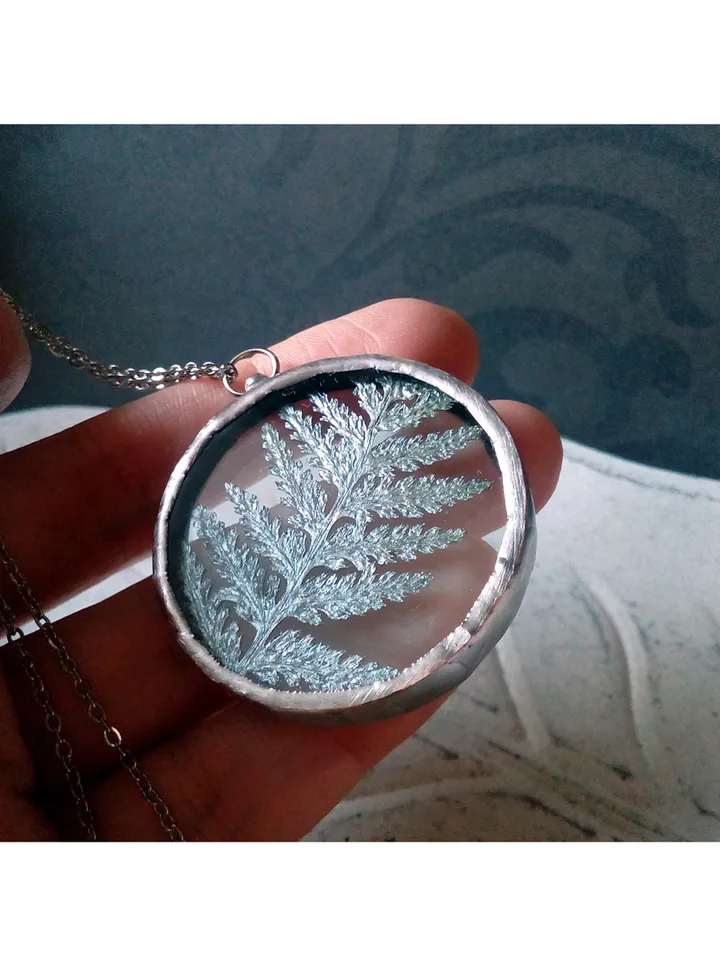 Valentine necklace, round Stained glass necklace, Glass with pressed fern, Dry fern necklace, Terrarium pendant