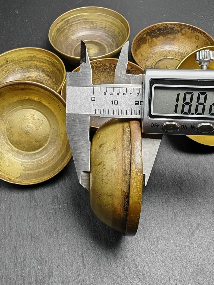 Gandhanra Old Tibetan Buddhist Water Offering Bowls,Yonchap Bowls,1 Set of 7 Bowls,Offerings in Monastery,40 Years Old,2.4" × 0.8"