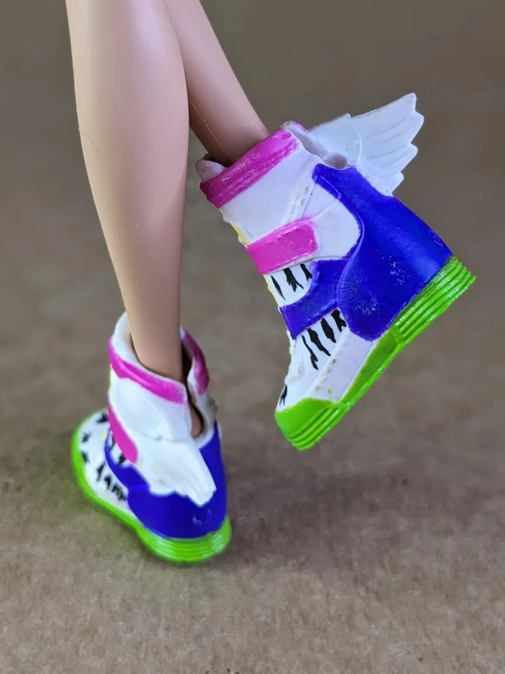 White wings snickers for 11 inch female dolls (MH g1, g2 or EAH)
