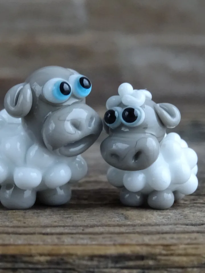 GLASS FIGURINES Sheep figurine Glass sheep Miniature sheep tiny sheep Tiny glass animals Nativity scene Terrarium Dollhouse miniature