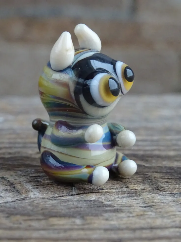 Tiny monster miniature glass monster figurine monster sculpture for terrarium decoration or fairy garden decor