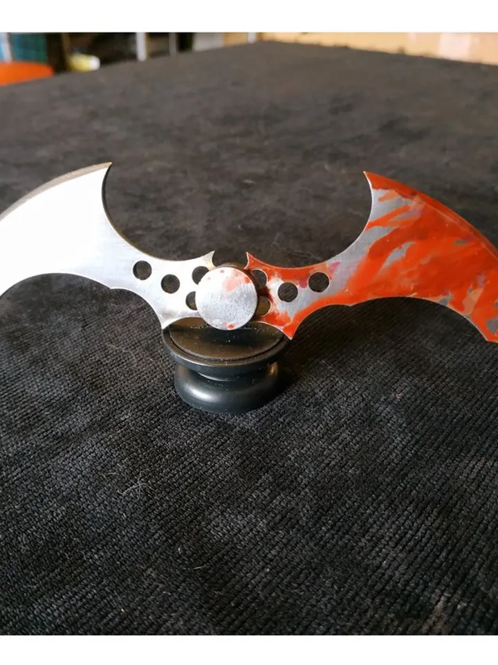 Batman cosplay - Batarang - polished steel with bruises - made of steel - made t