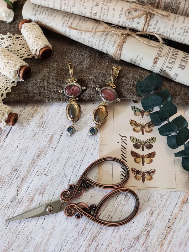 Victorian Dangle Earrings, Big Natural Stones, Carnelian Earrings Quartz Earrings