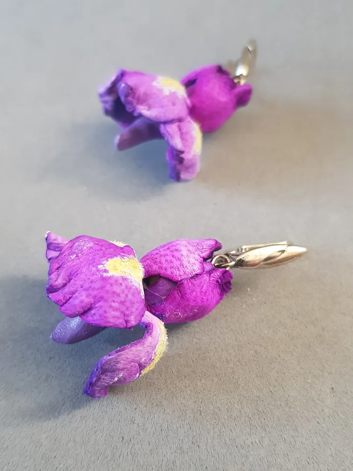 Iris leather earrings for her, Leather jewelry, 3rd anniversary gift for wife