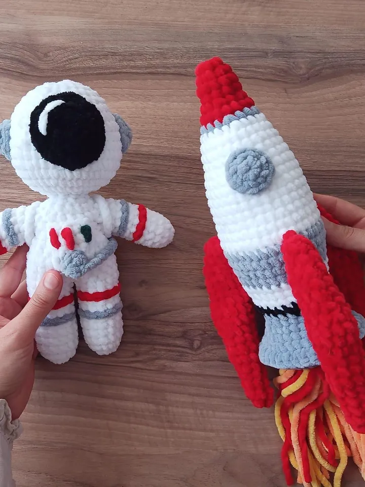 Crochet Astronaut Plushie Toy, Astronaut Baby Shower Gift, Spaceman Plush Toy, Space Gift For Him, Astronaut Birthday Gift