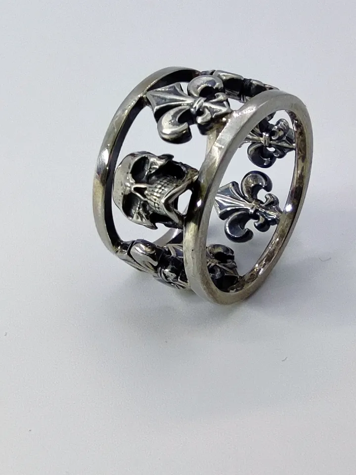 Ring - Signet - Skull - Fleur de lis