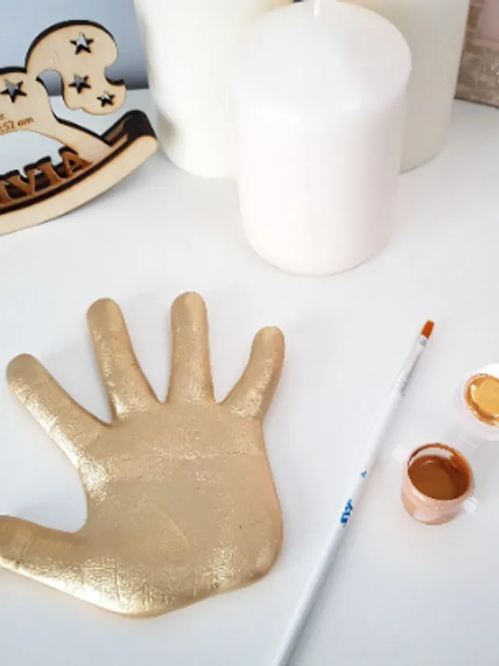 Casts of babies hands and feet. Cast hands baby. Gift for Mother s Day. Baby handprint kit.