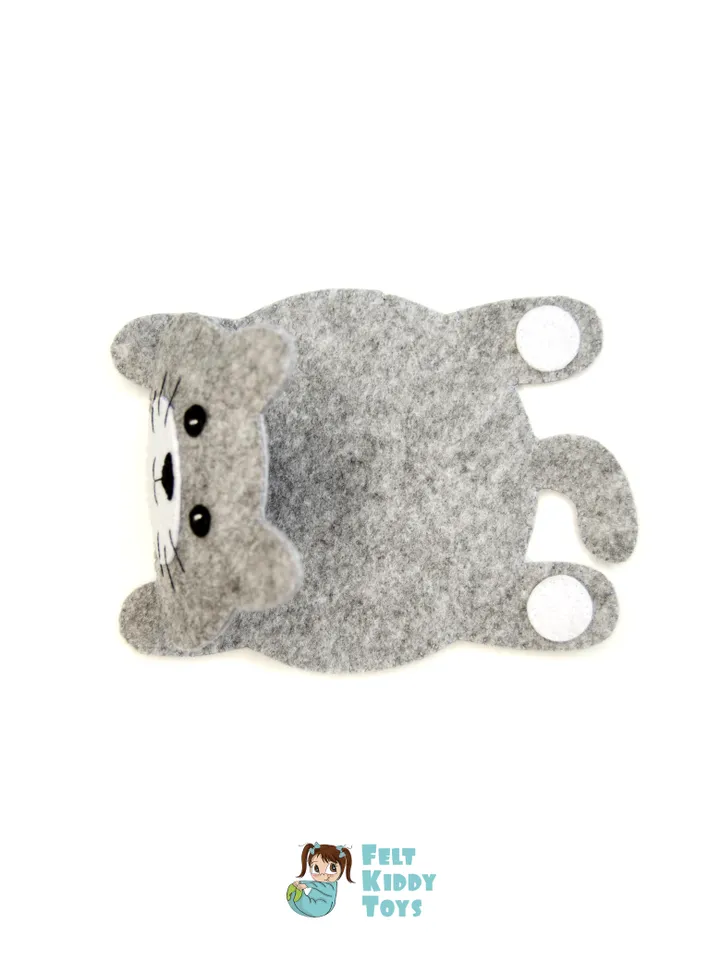 Cat Mug Rug (Coaster). Grey cat