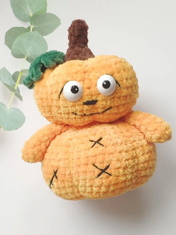Plush Halloween Pumpkin easy crochet pattern