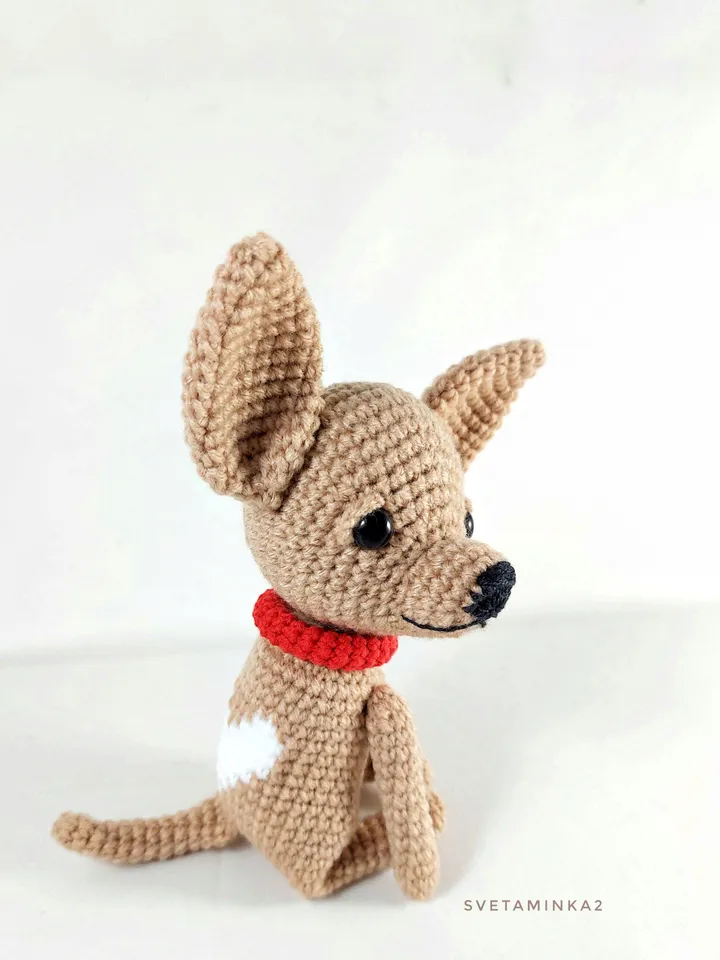 Chihuahua Crochet Pattern Amigurumi Dog (with small heart crochet pattern). Digital Download. PDF.