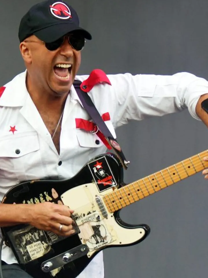 Tom Morello guitar stickers Sendero Luminoso Mau Mau uprising Fender Telecaster