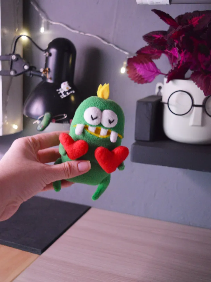 Cucumber Plush PDF Pattern – Fleece Toy with Mouth Pocket