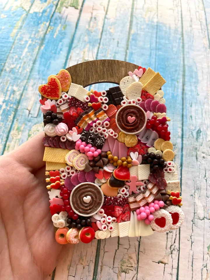 Magnet Miniature Valentine Day Charcuterie Board with Polymer clay Souvenir