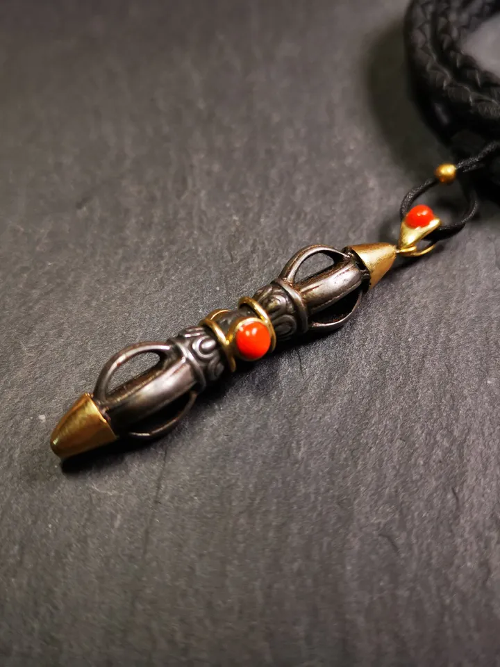 Gandhanra Tibetan Buddhist Amulet,Vajra Dorje Pendant, Made of Cold Iron,Inlaid with Agate,1.96&quot;
