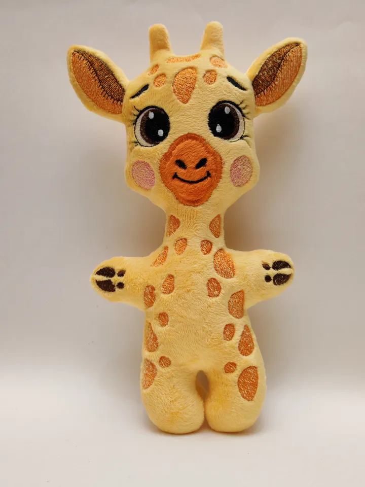 ITH Giraffe toy soft stuffed in the Hoop Digital Design for Machine Embroidery