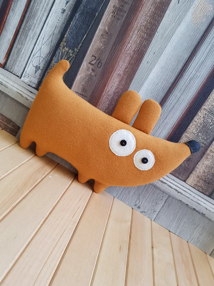 Yellow Dog Sewing pattern PDF, digital tutorial in english, stuffed animal diy