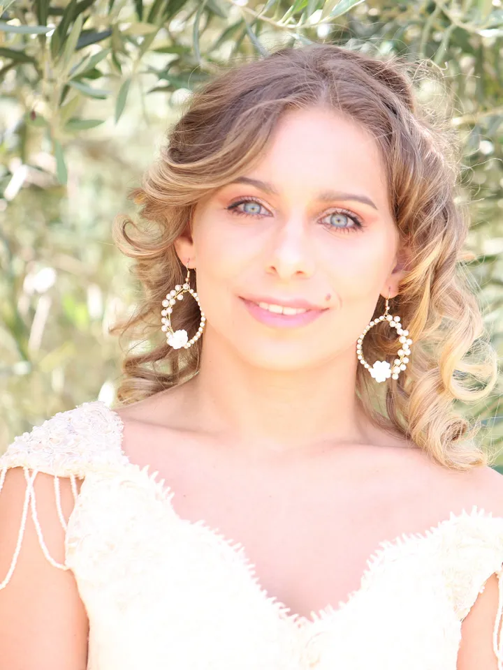 White Rose Earrings, Flower Hoop Earrings, Gold Bridal Earrings, White Floral Earrings, Wedding Earrings, Statement Wedding Earrings Jewelry