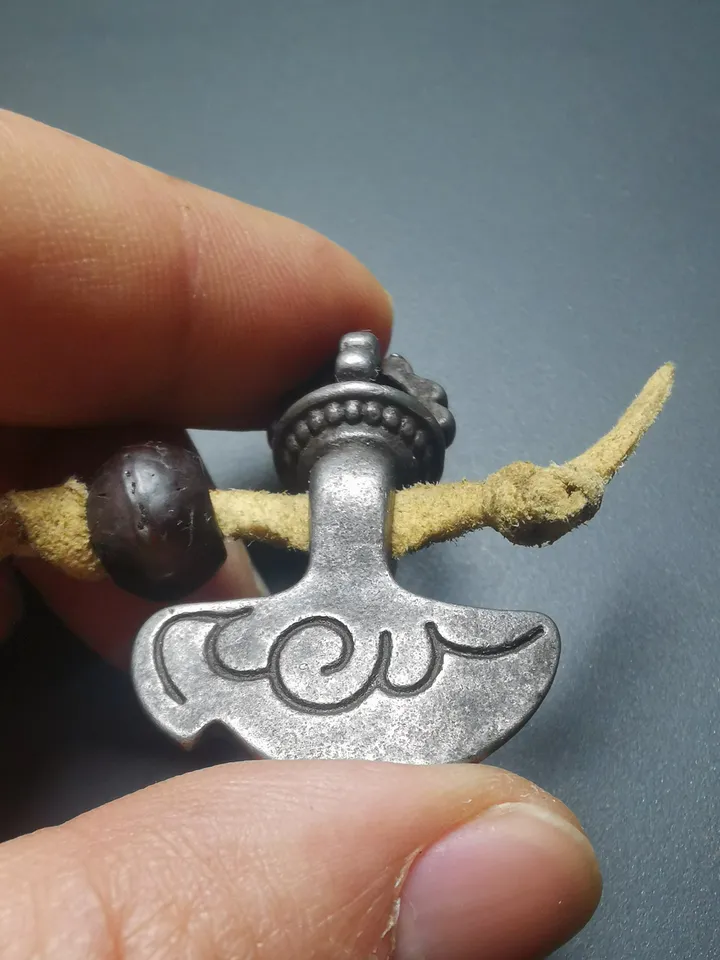 Gandhanra Antique Tibetan Amulet Pendant,Kartika(knife of the dakinis), Trantic Buddhism Dharma, Made of Thunder Iron