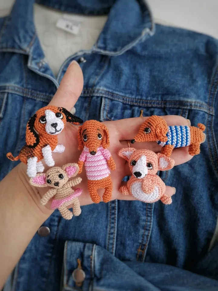 PDF Crochet Dogs Brooches SET Pattern: Welsh Corgi, King Charles Spaniel, Dachshund Boy, Dachshund Girl, Chihuahua, Amigurumi dog