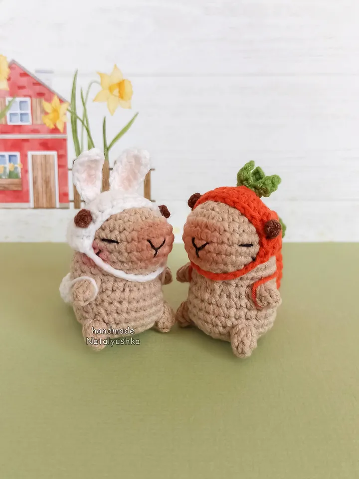 Capybara toy in costume, Capybara Carrot, Capybara Bunny, Crocheted small Capybara, Kawaii.