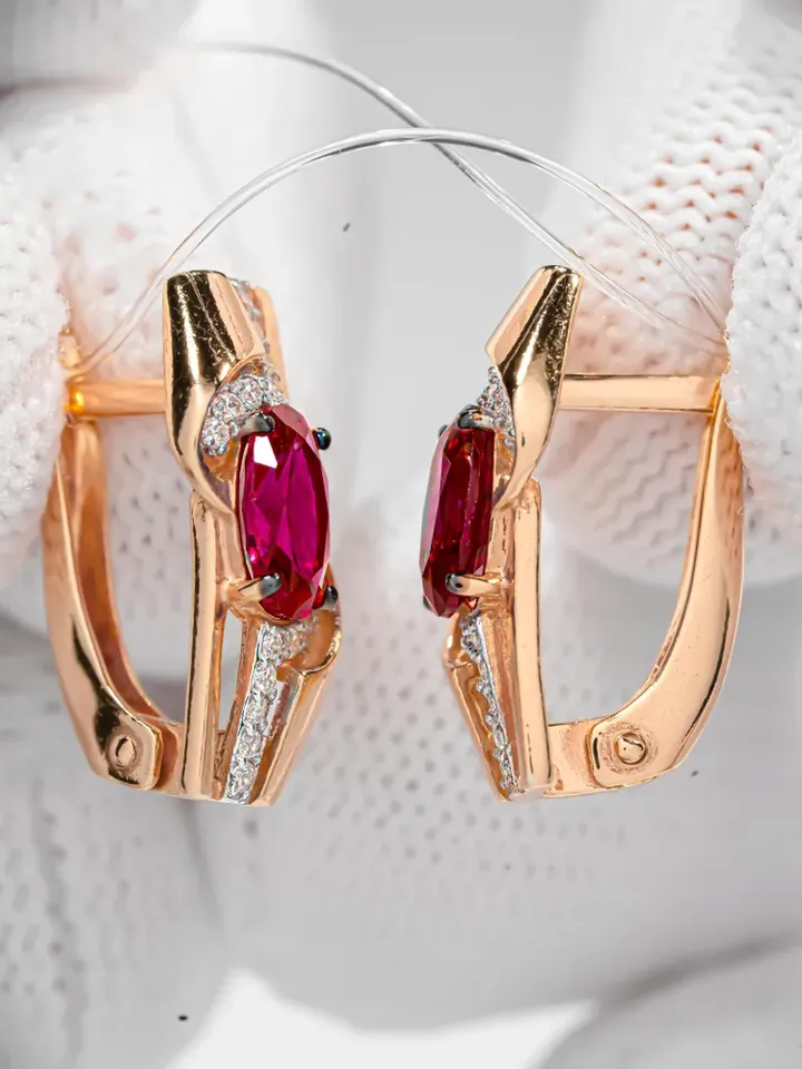 Earrings jewelry Silver gold plated 925 assay value with corundum ruby