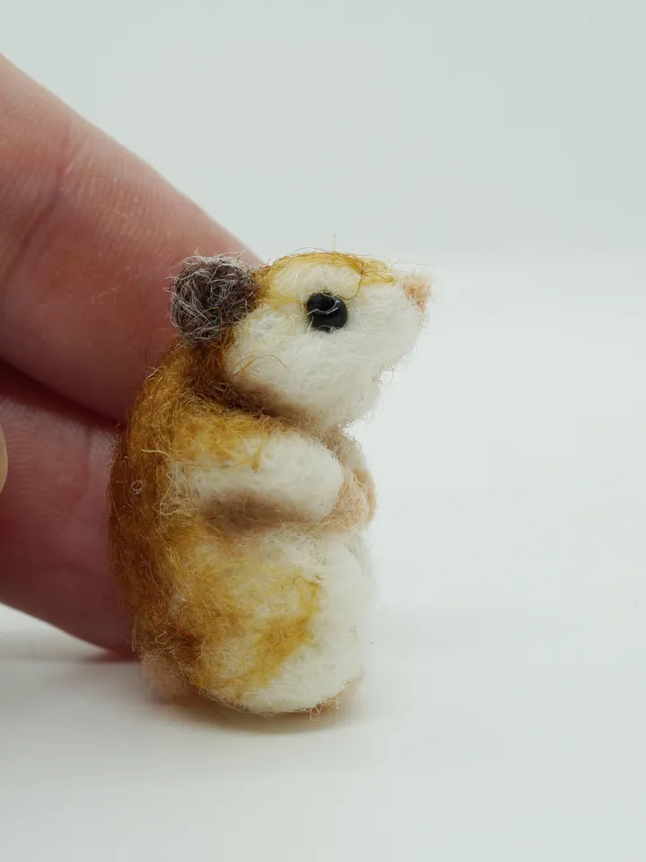 Tiny needle felted hamster, miniature animal, syrian hamster made to order