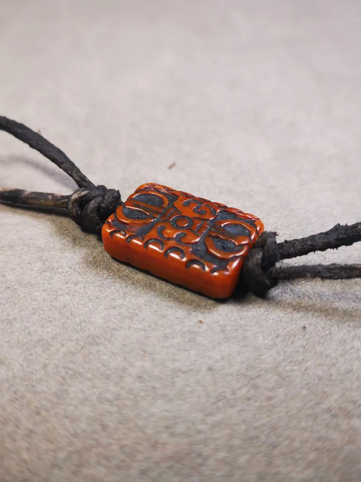 Gandhanra Tibetan Buddhism Vajra Pendant,Hand Carved Yak Bone Dorje Amulet