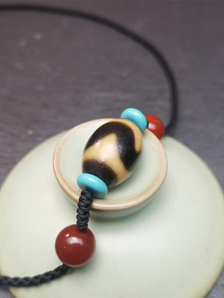 Gandhanra Antique Tibetan Tiger Tooth Dalo Dzi Bead Necklace,0.8" × 0.6",40 Years Old
