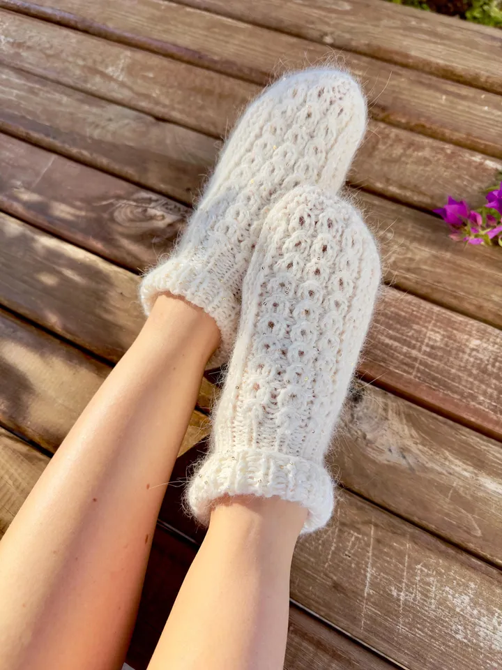 Knitted Slippers Cozy Pattern & Tutorial with photo and video ENG