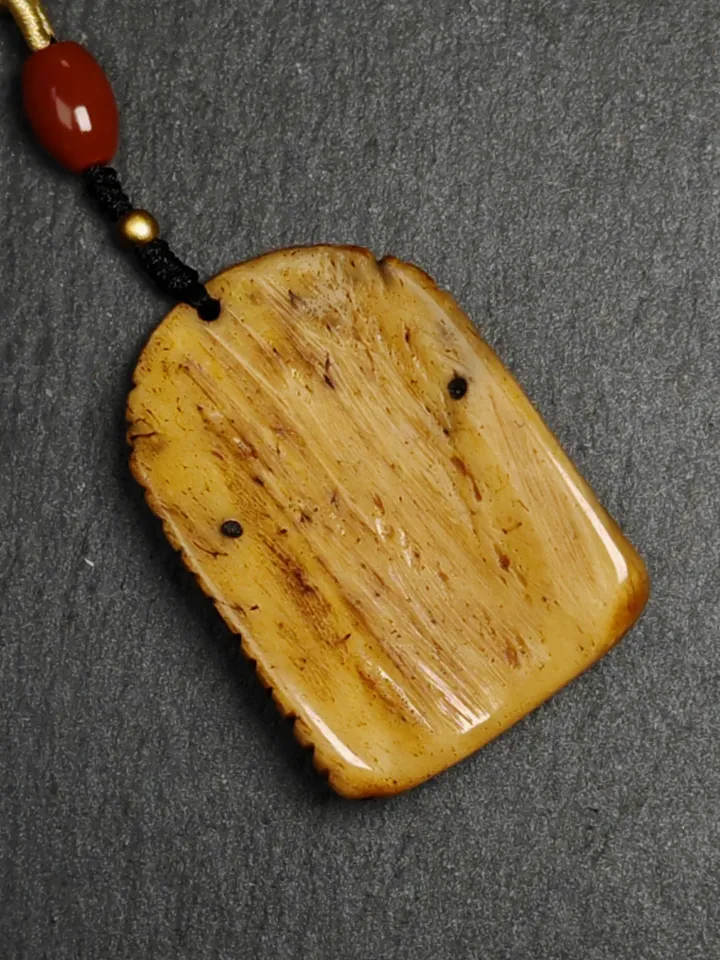 Gandhanra Vintage Tibetan Buddhism Statue Pendant,Old Yak Bone Carved Vajrapani Amulet Badge,the Protector and Guide of Gautama Buddha