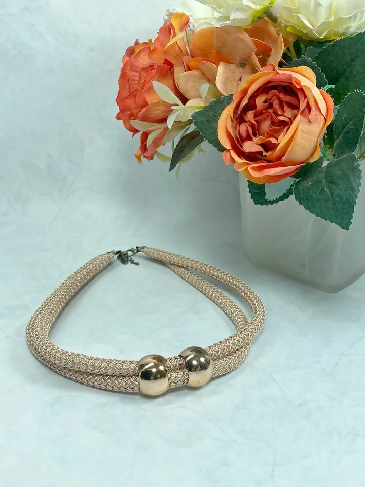 Neck choker. Handmade jewelry. Necklace.