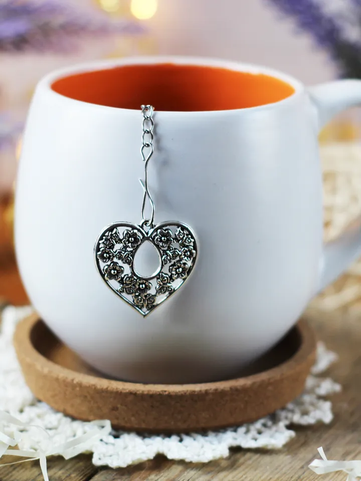 Valentines day tea ball infuser for herbal tea, Tea infuser charm heart, Tea Strainer heart pendant