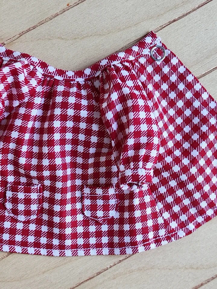 PDF sewing pattern for mini Paola Reina dolls.