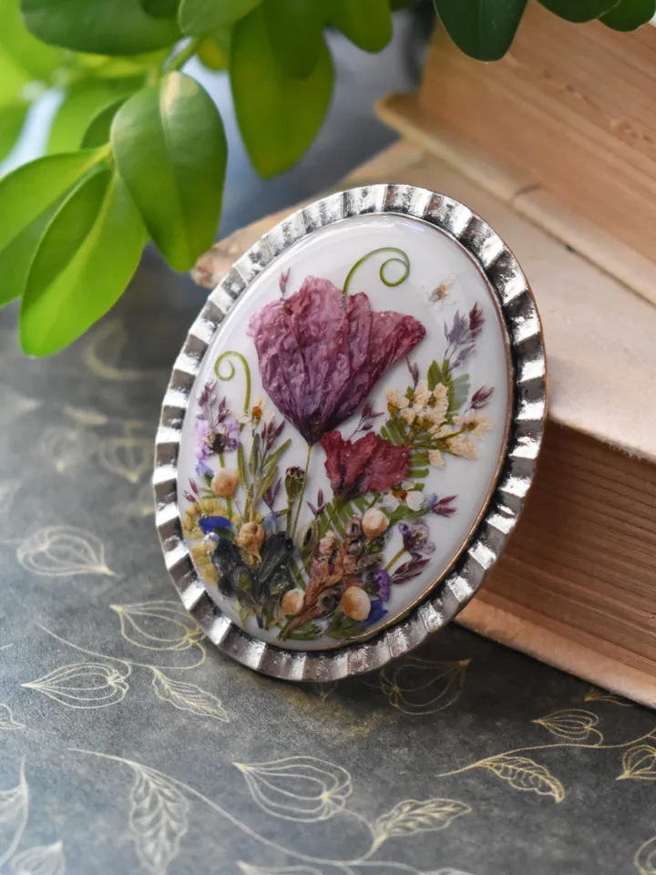 Real Poppy Flower Brooch. Brooch with wildflowers in resin. Summer Brooch.