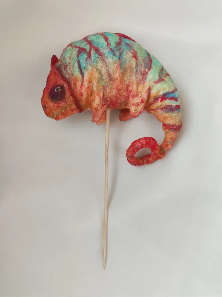 Chameleon topper flower pot decoration
