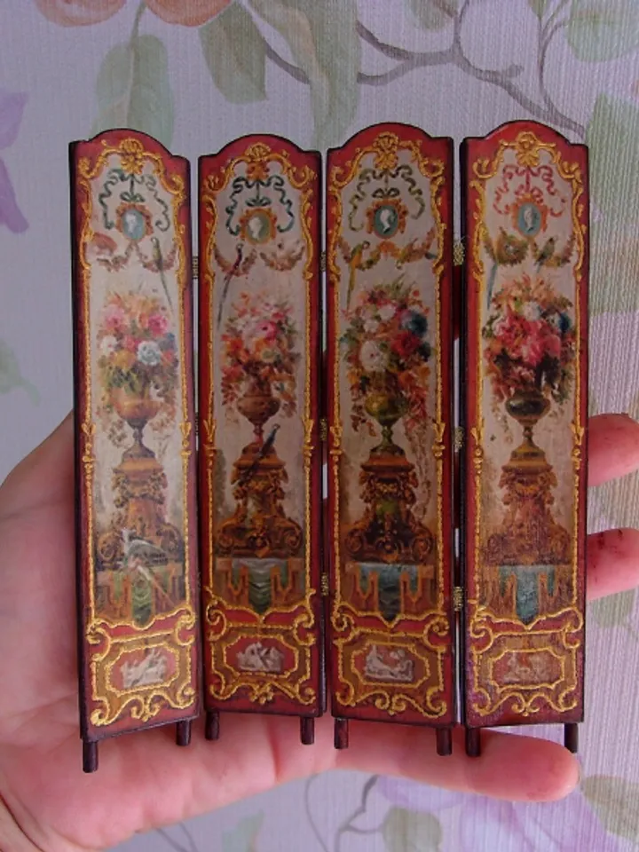 Screen for dollhouse.1:12 scale.