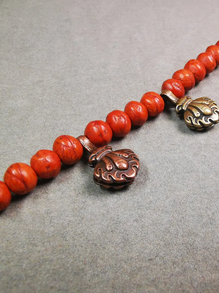 Gandhanra Handmade Buddhist Mala Counter Clip,Bum Counter Clip for Prayer Beads,Mani Jewel/Wish-Fulfilling Cintamani Shape,Mala Accessories